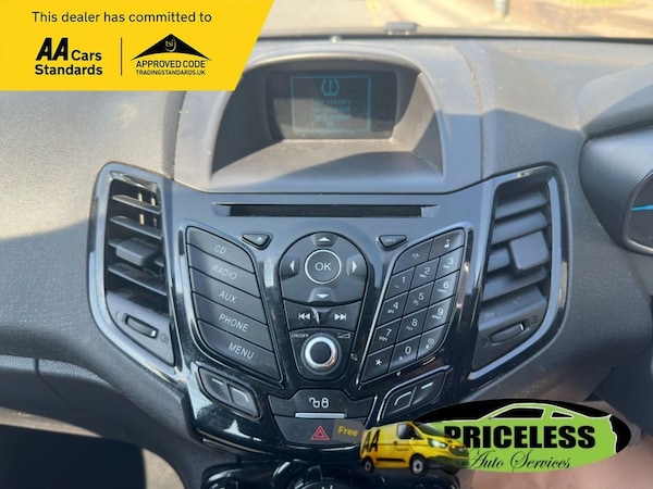 Used Ford Fiesta 2015 for sale - 74367709: Photo 15