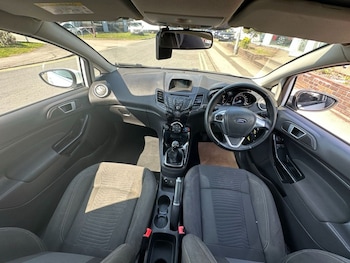Used Ford Fiesta 2015 for sale - 74367709: Photo