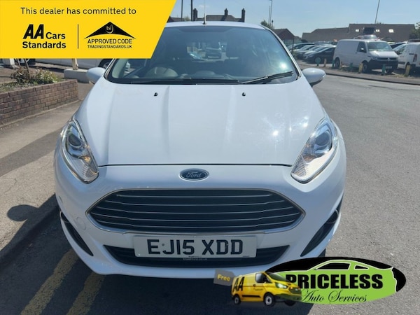 Used Ford Fiesta 2015 for sale - 74367709: Photo 8