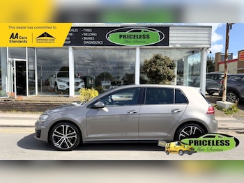 Used Volkswagen Golf 2017 for sale - 78315530: Photo