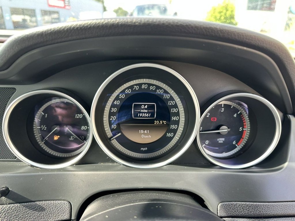 Used Mercedes-Benz C Class 2011 for sale - 77697672: Photo 17