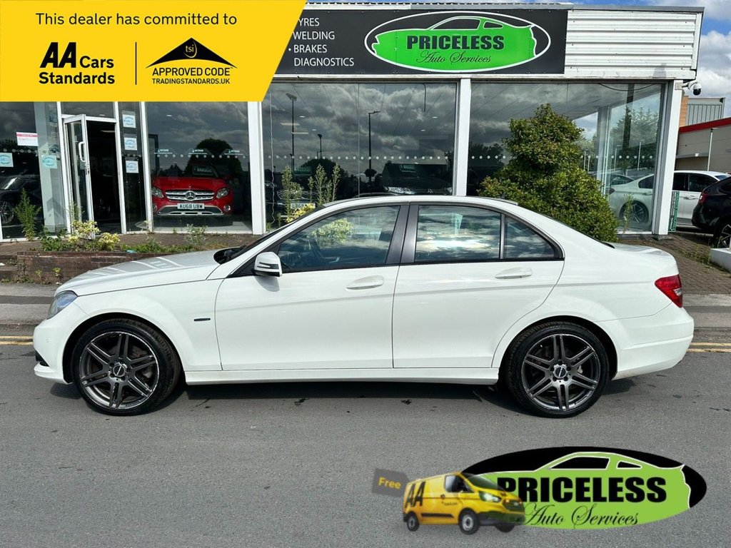 Used Mercedes-Benz C Class 2011 for sale - 77697672: Photo 3