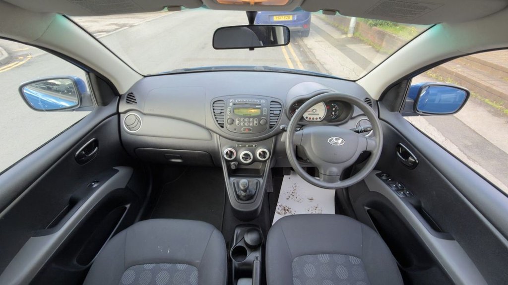 Used Hyundai i10 2010 for sale - 77905094: Photo 2