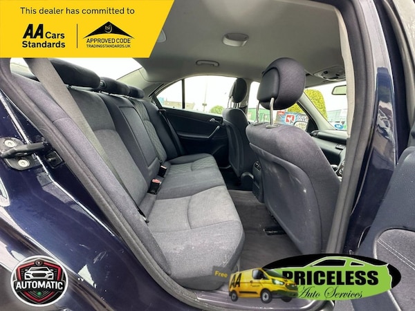 Used Mercedes-Benz C-Class 2004 for sale - 75111847: Photo 10