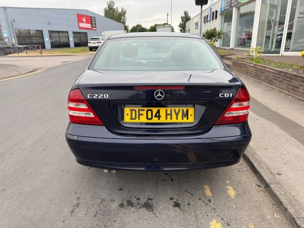 Used Mercedes-Benz C-Class 2004 for sale - 75111847: Photo 6