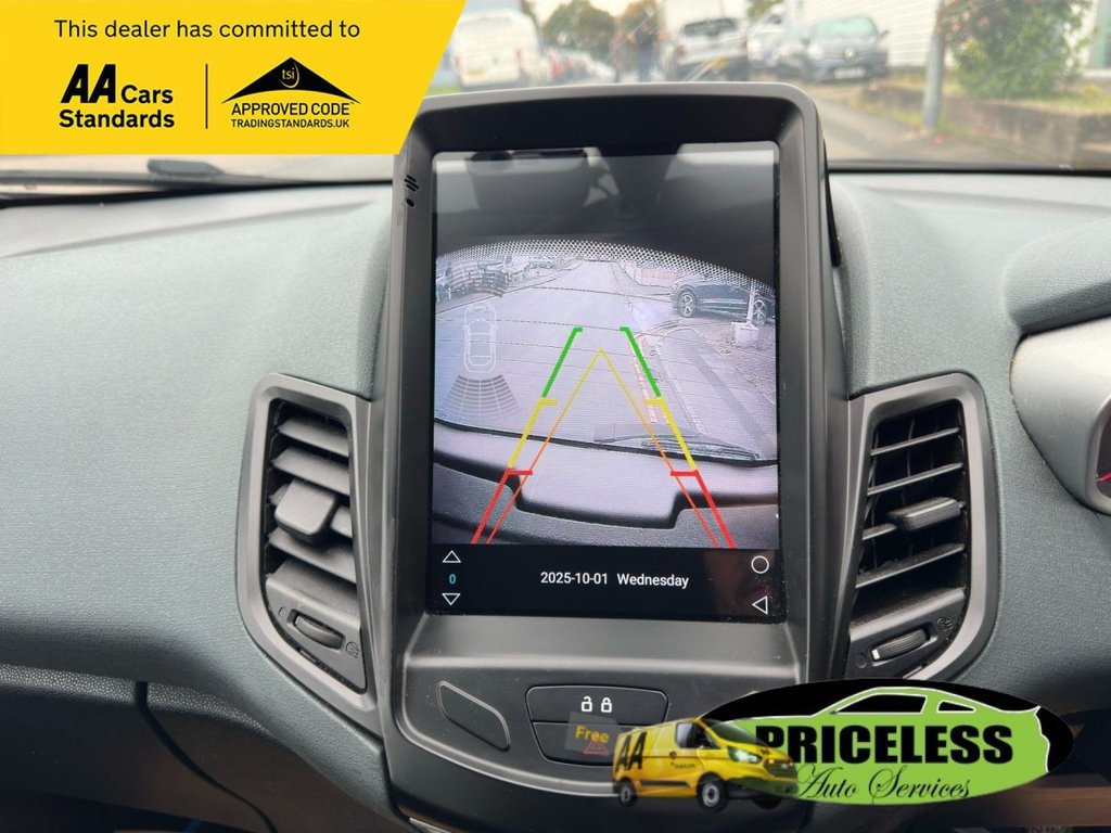 Used Ford Fiesta 2010 for sale - 76202750: Photo 13