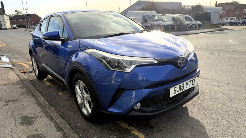 Used Toyota C-HR 2018 for sale - 76569952: Photo 4