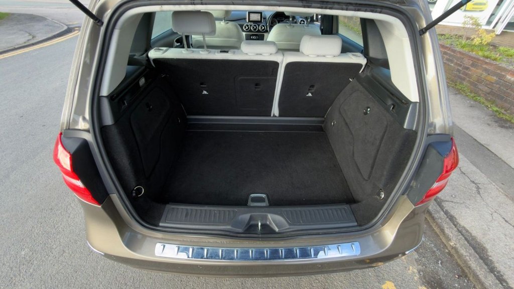 Used Mercedes-Benz B Class 2013 for sale - 77748109: Photo 9