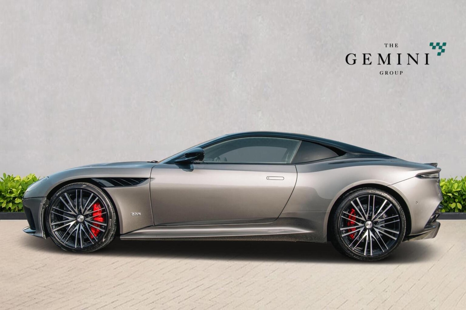 Used Aston Martin DBS 2020 for sale - 78098295: Photo 6