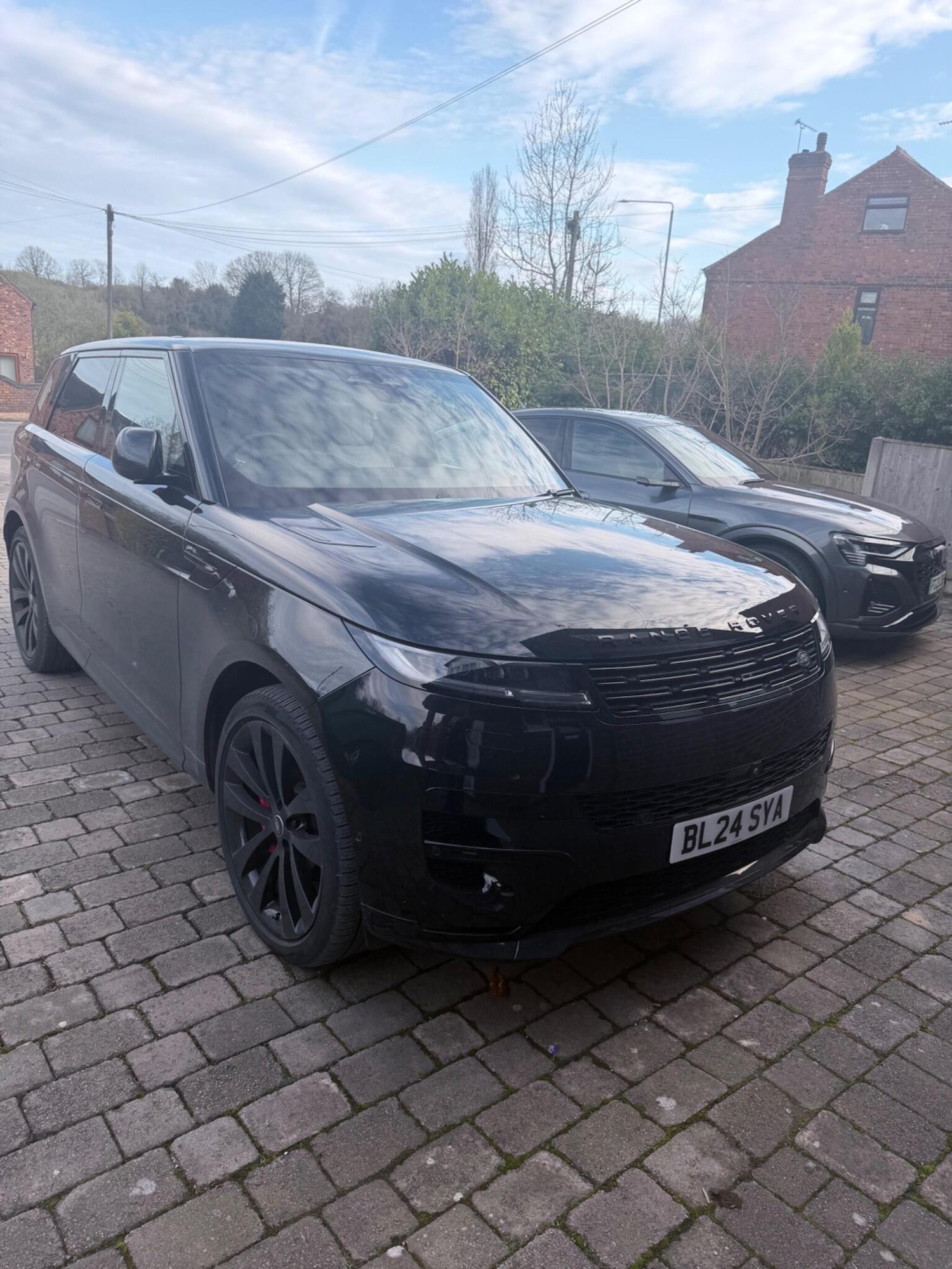 Used Land Rover Range Rover Sport 2024 for sale - 78031648: Photo 1