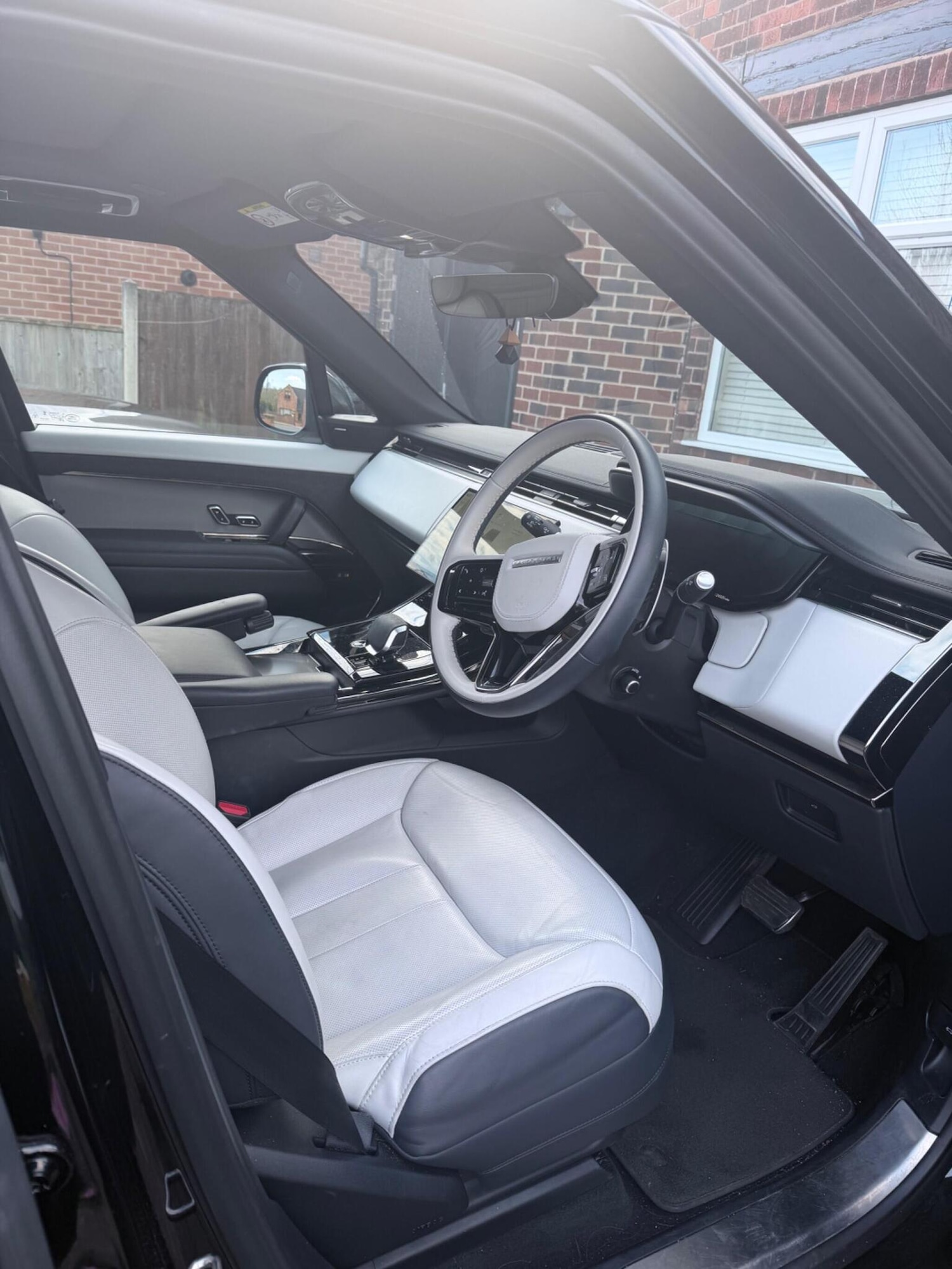 Used Land Rover Range Rover Sport 2024 for sale - 78031648: Photo 3