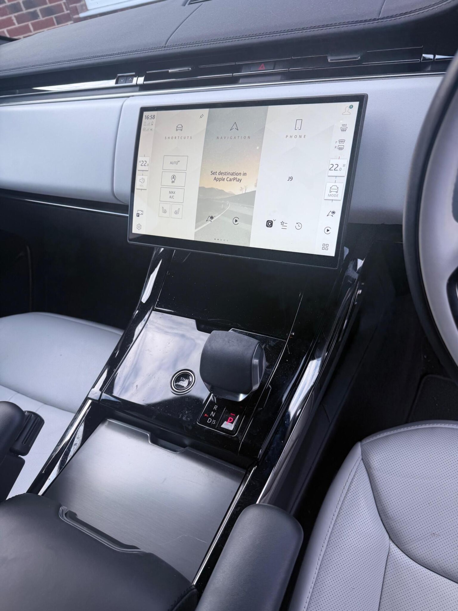 Used Land Rover Range Rover Sport 2024 for sale - 78031648: Photo 4