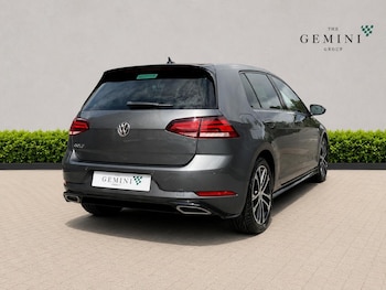 Used Volkswagen Golf 2018 for sale - 79115482: Photo
