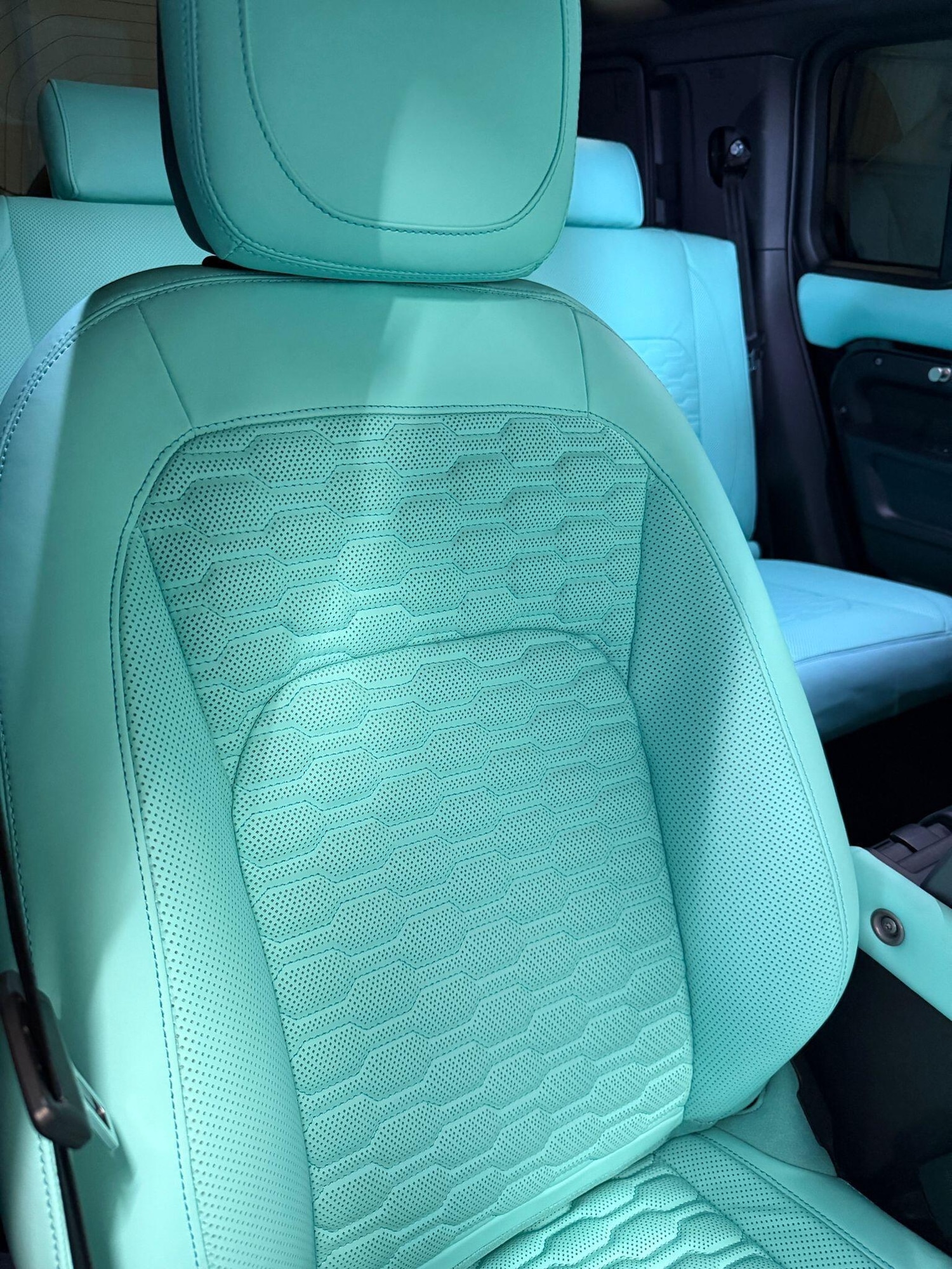 Used Land Rover Defender 110 2024 for sale - 78004505: Photo 15