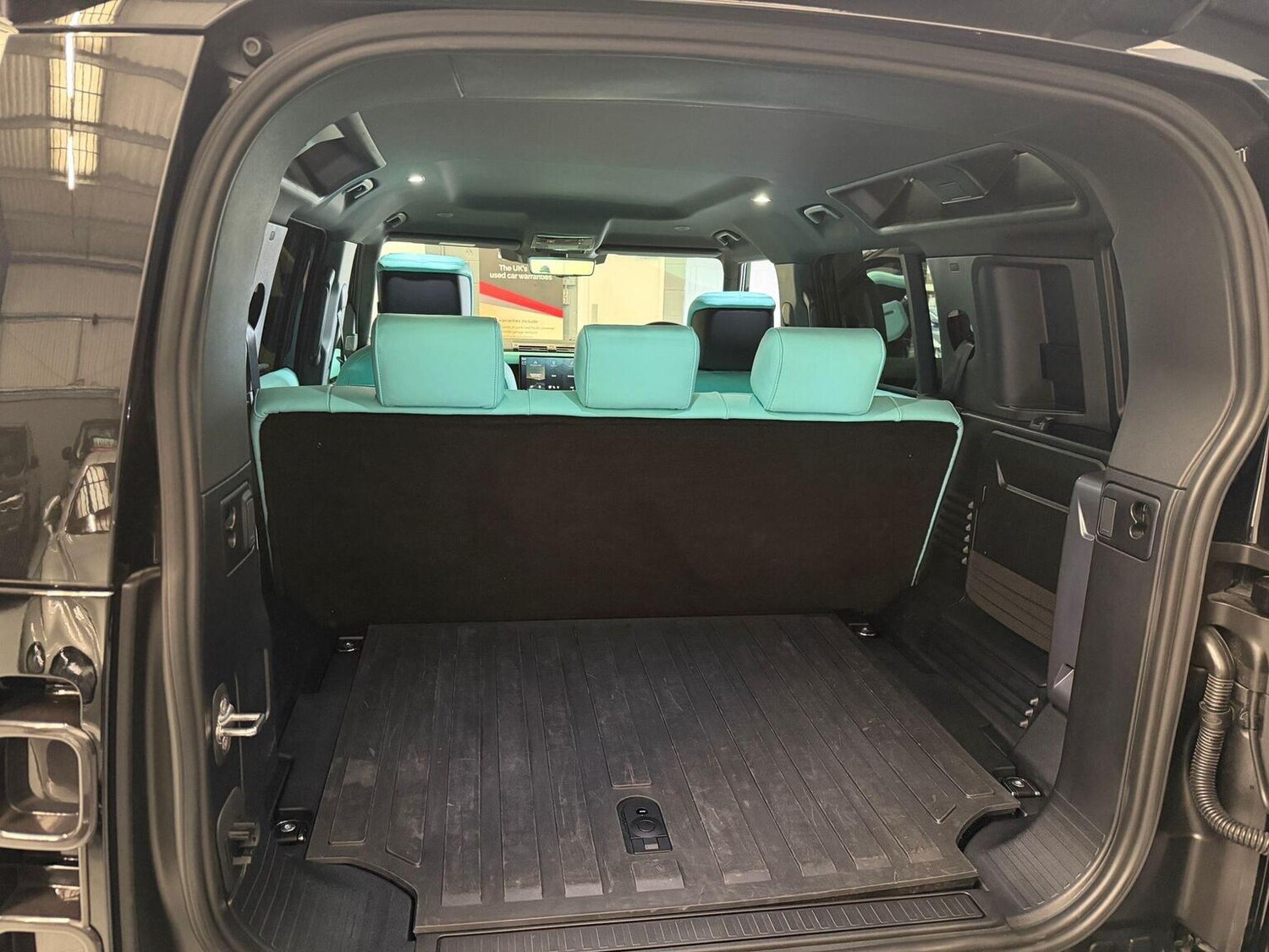 Used Land Rover Defender 110 2024 for sale - 78004505: Photo 43