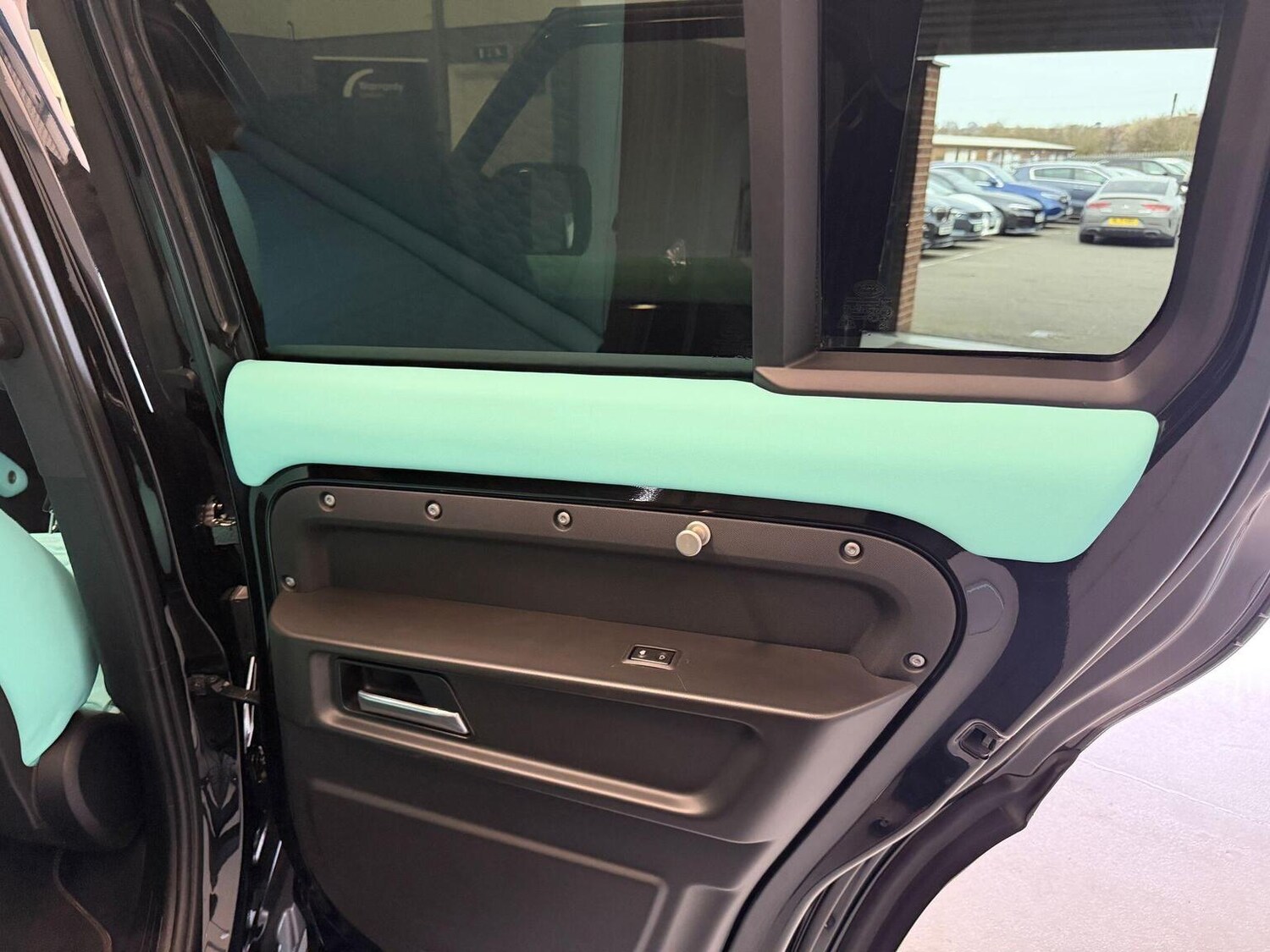 Used Land Rover Defender 110 2024 for sale - 78004505: Photo 55