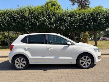 Used Volkswagen Polo 2013 for sale - 79197676: Photo