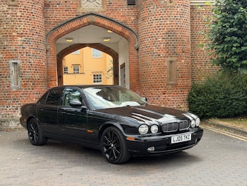 Used Jaguar XJ undefined for sale - 79463683: Photo
