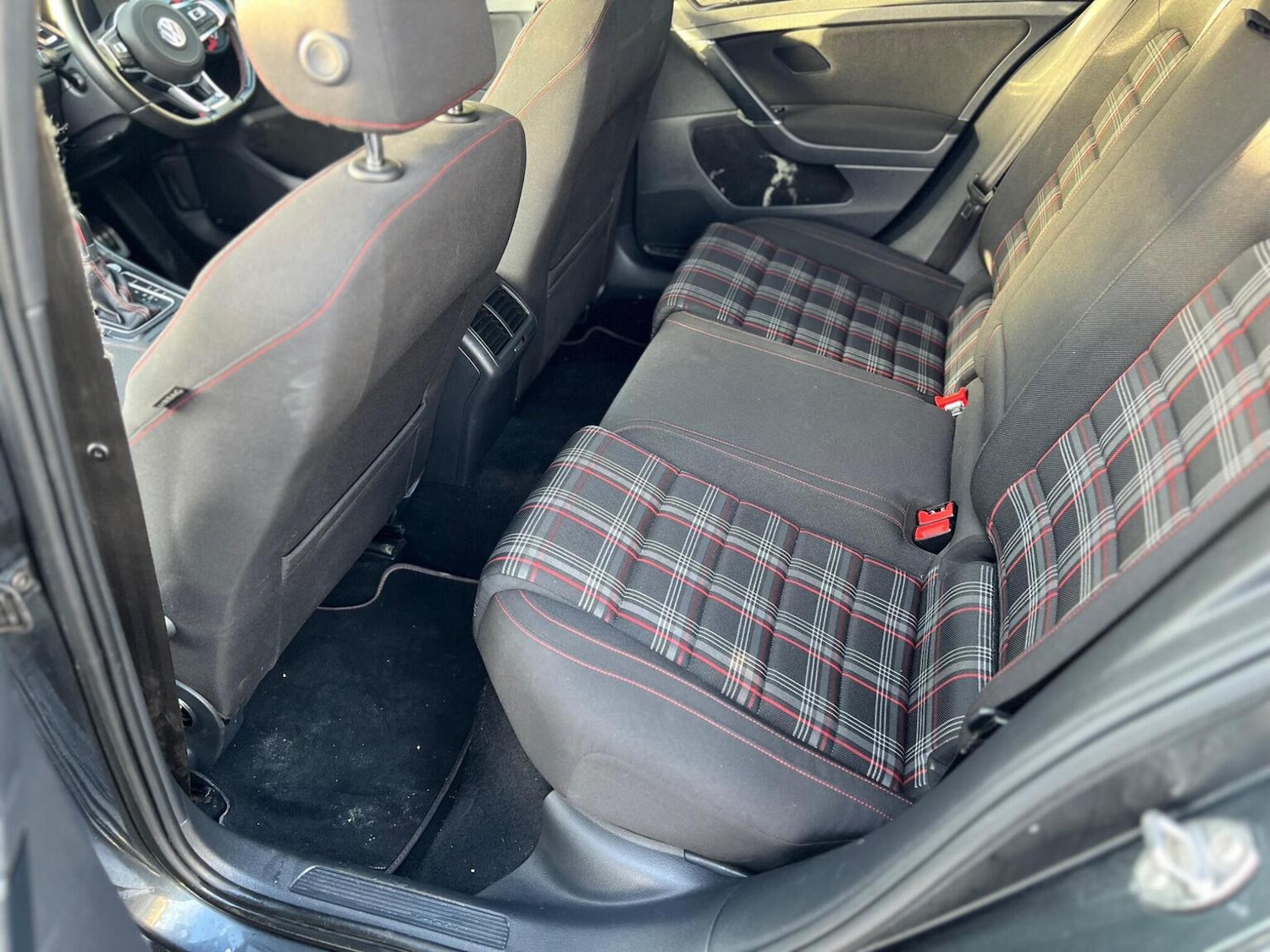 Used Volkswagen Golf 2016 for sale - 77303806: Photo 14