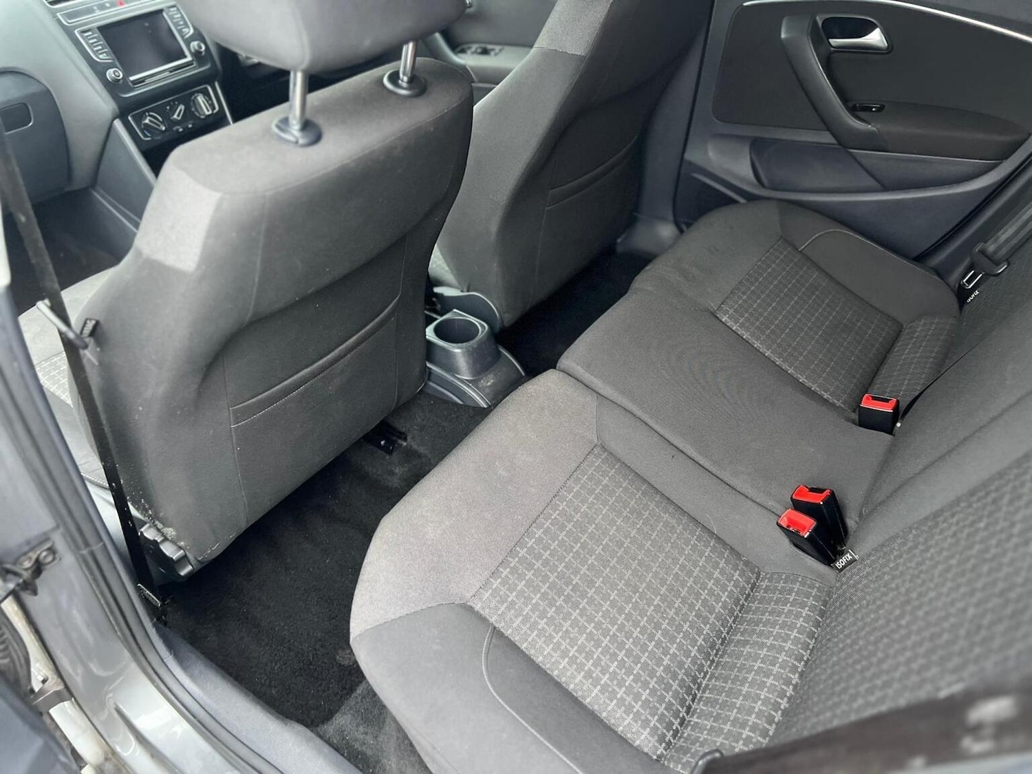 Used Volkswagen Polo 2014 for sale - 77303802: Photo 11