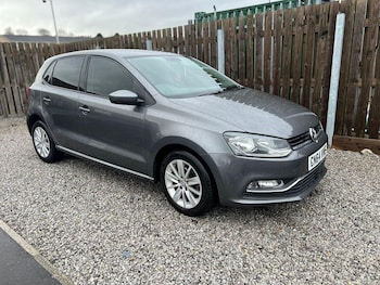 Used Volkswagen Polo 2014 for sale - 77303802: Photo