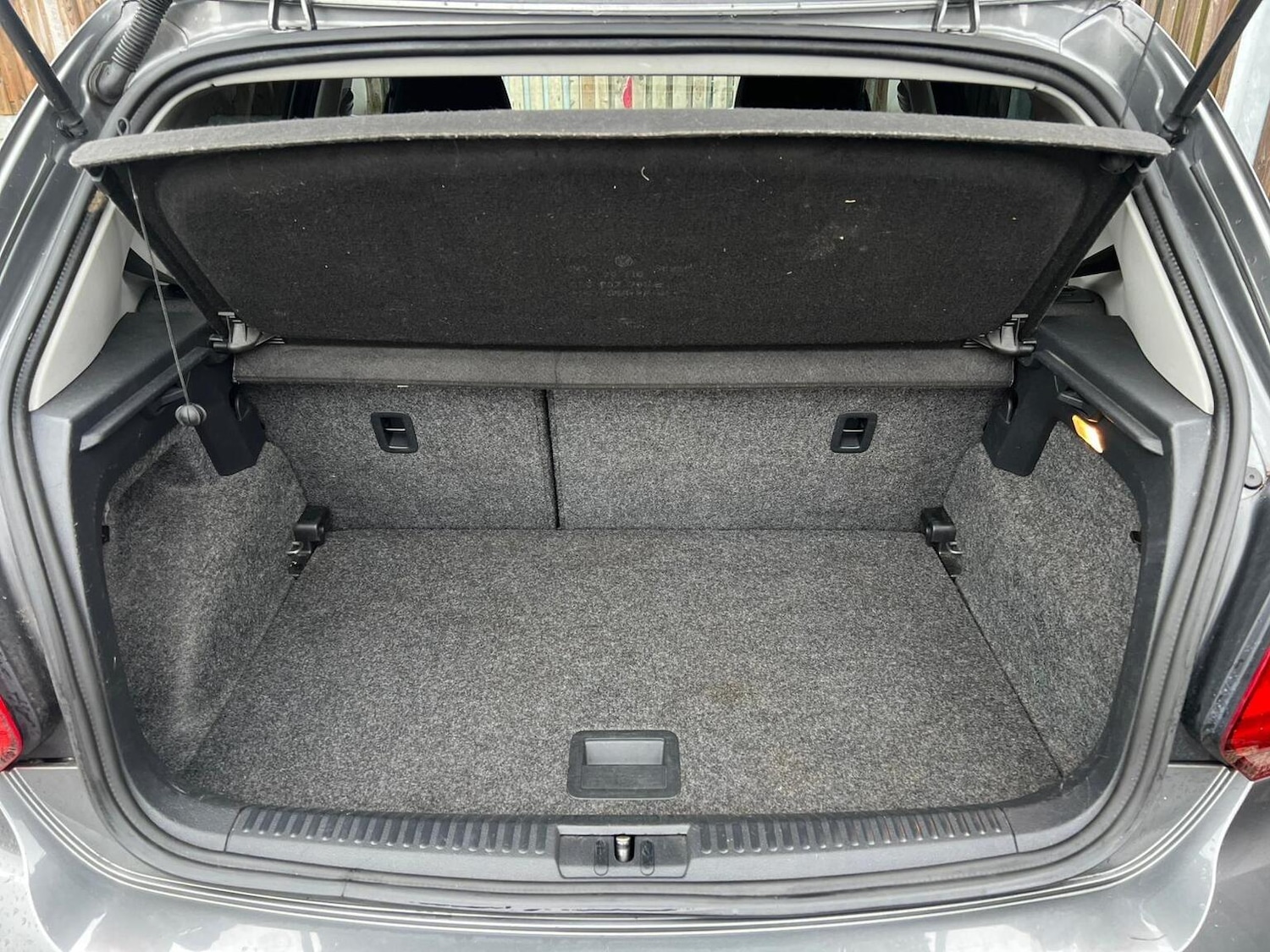 Used Volkswagen Polo 2014 for sale - 77303802: Photo 29