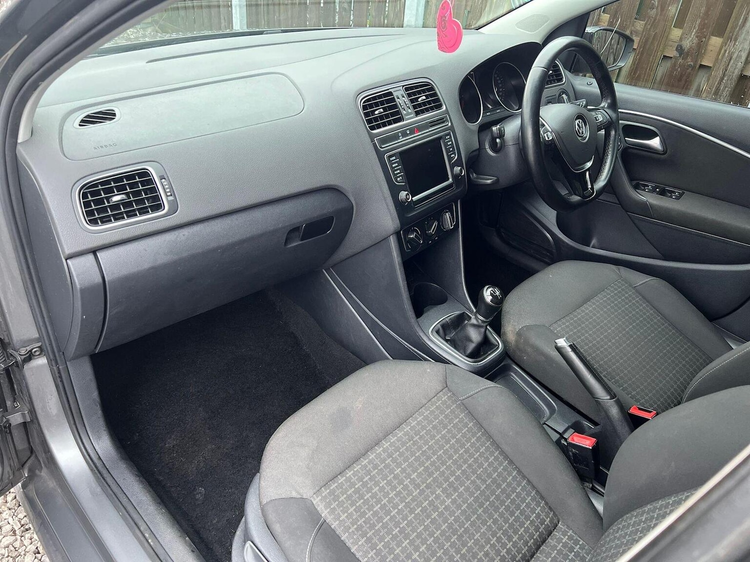 Used Volkswagen Polo 2014 for sale - 77303802: Photo 32