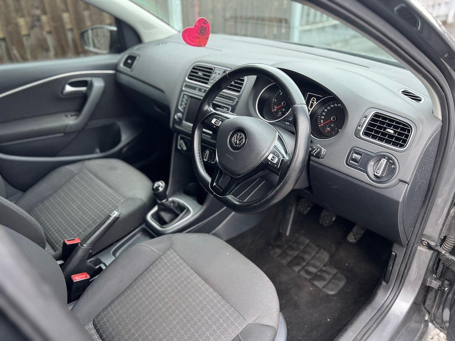 Used Volkswagen Polo 2014 for sale - 77303802: Photo 7