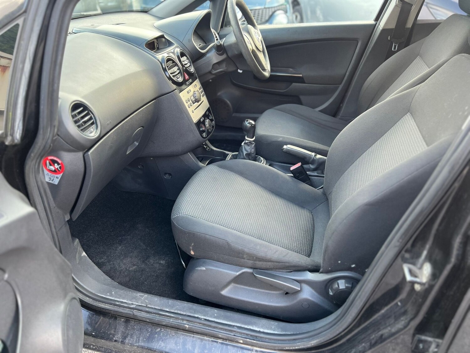 Used Vauxhall Corsa 2008 for sale - 78149677: Photo 19