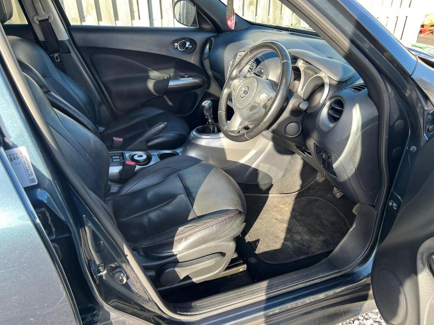 Used Nissan Juke 2011 for sale - 77370698: Photo 6