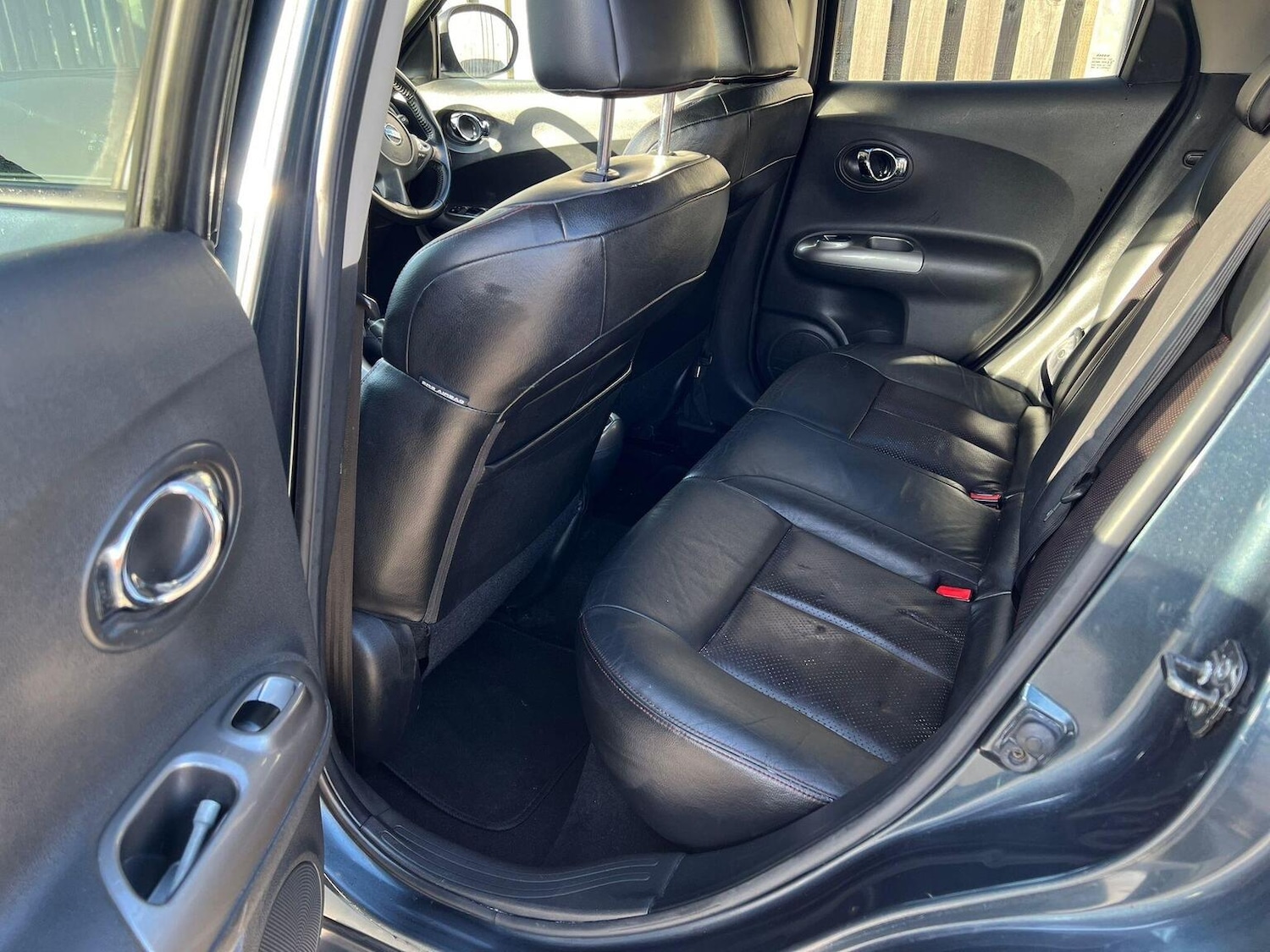 Used Nissan Juke 2011 for sale - 77370698: Photo 8