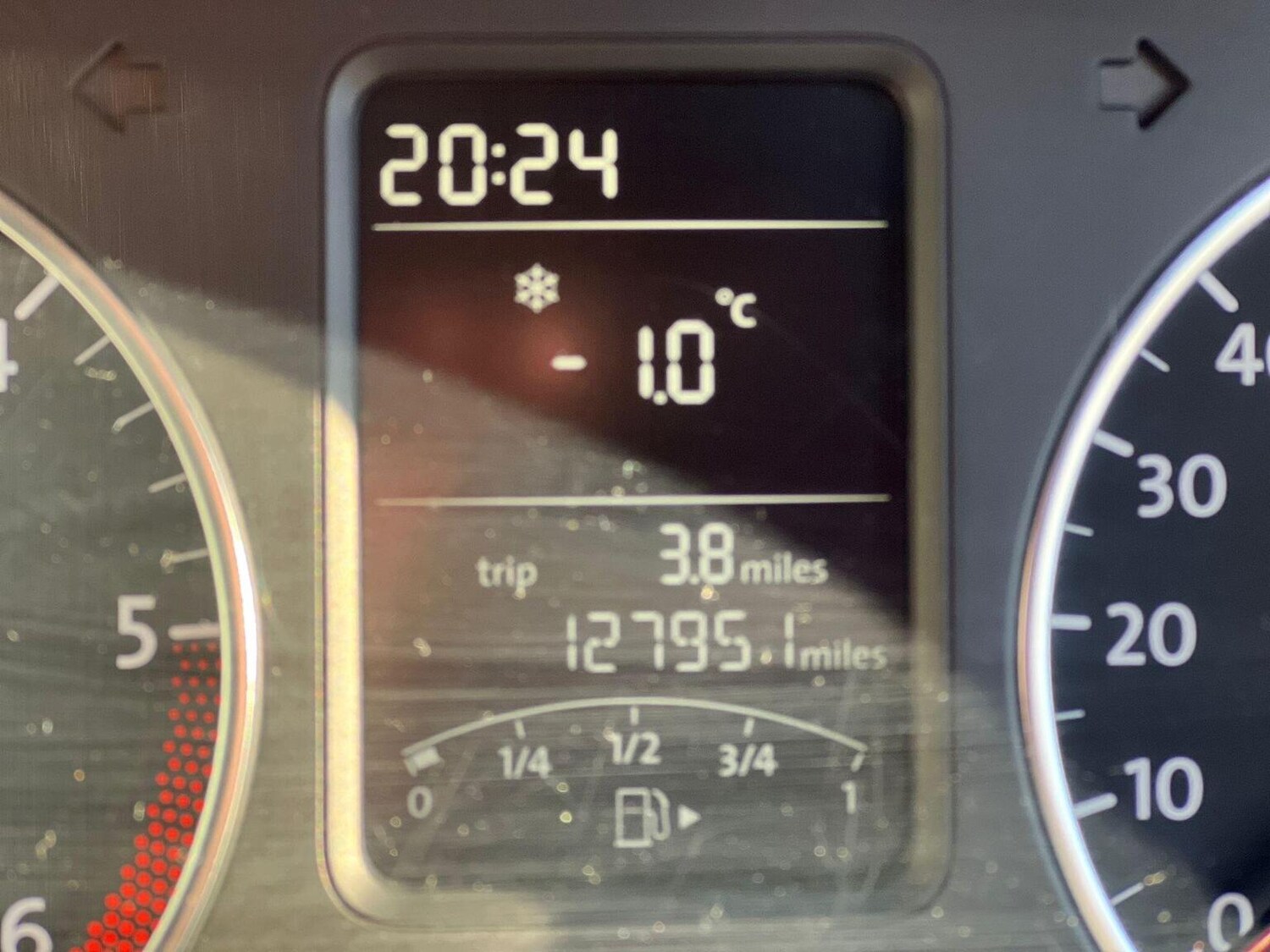 Used Volkswagen Polo 2010 for sale - 77303803: Photo 21