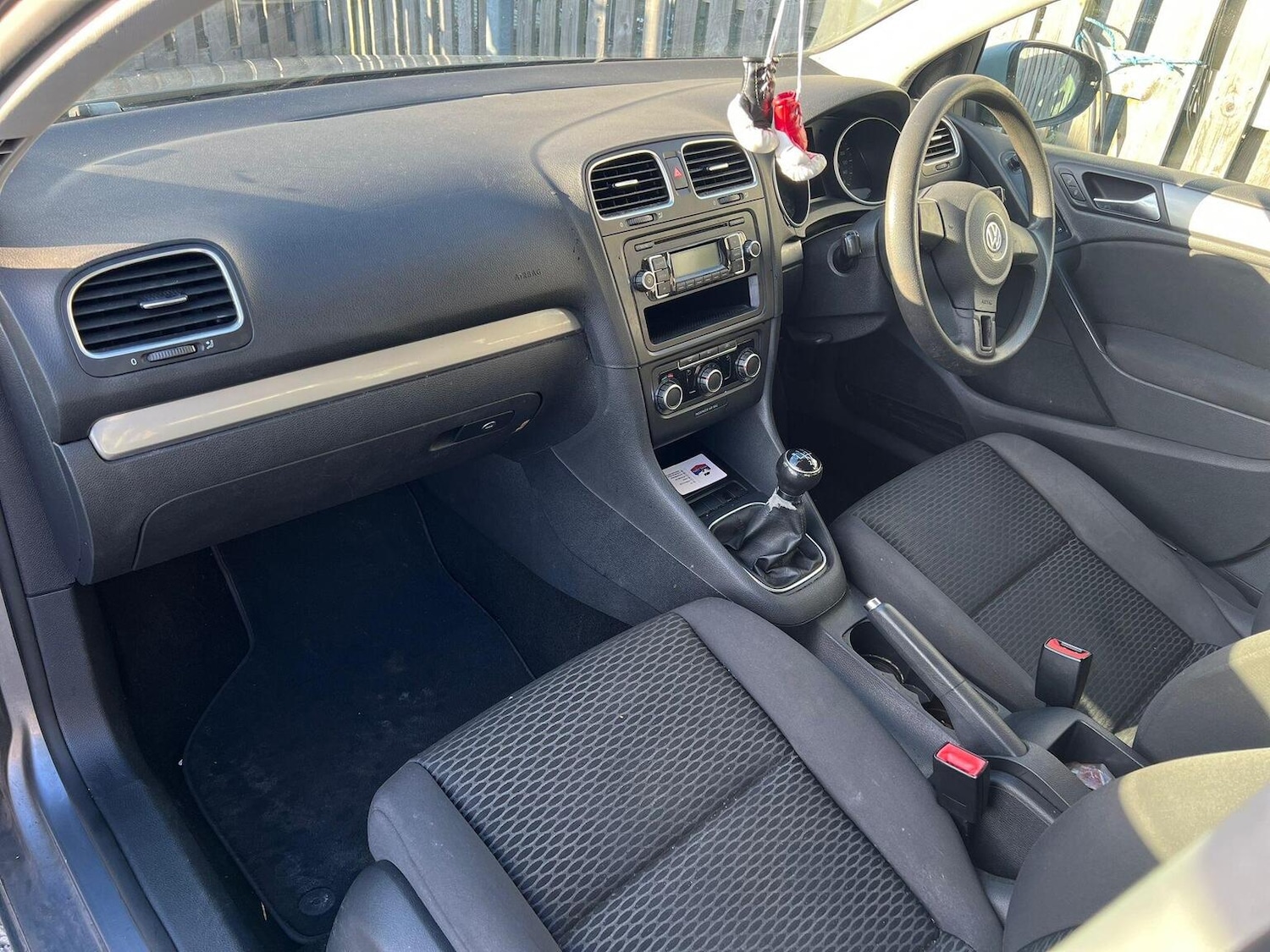 Used Volkswagen Golf 2009 for sale - 77303811: Photo 10