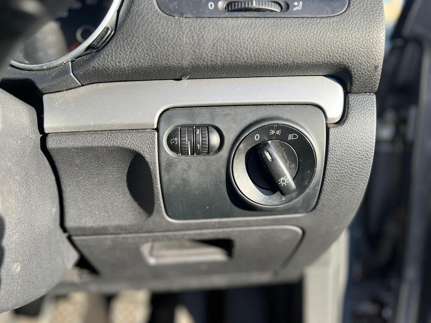 Used Volkswagen Golf 2009 for sale - 77303811: Photo 18