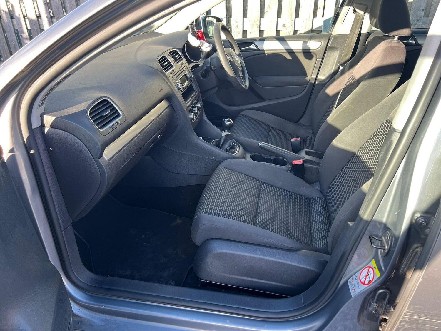 Used Volkswagen Golf 2009 for sale - 77303811: Photo 29