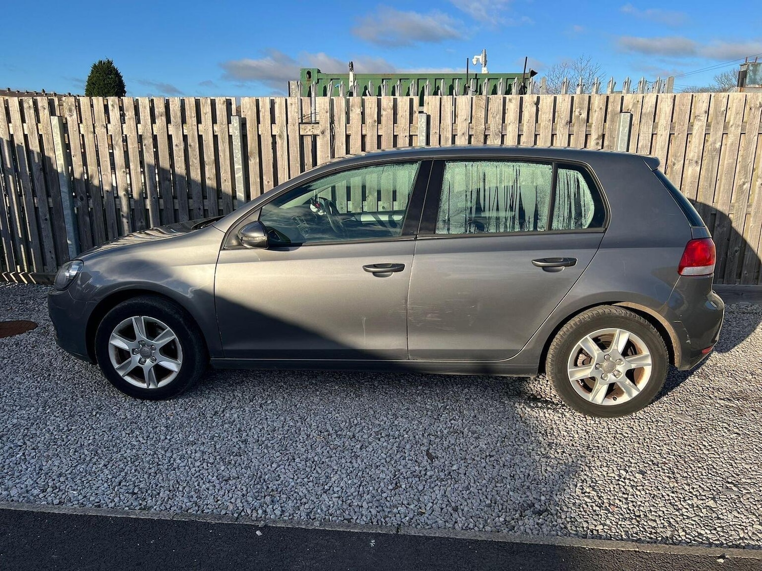 Used Volkswagen Golf 2009 for sale - 77303811: Photo 4