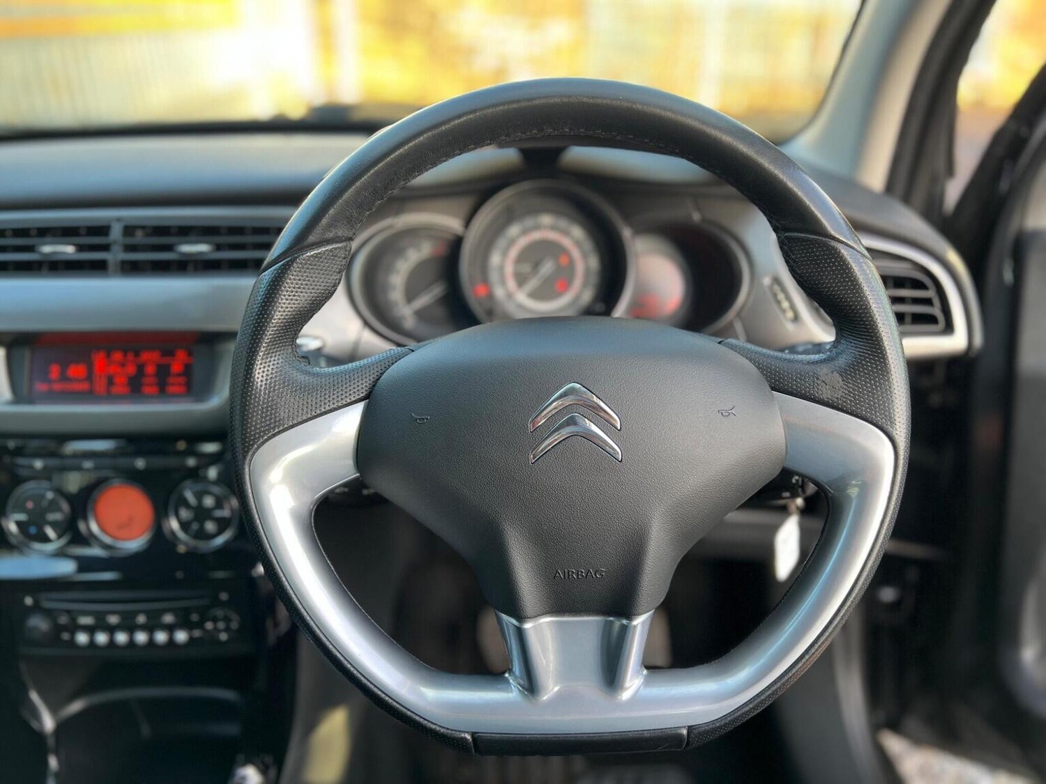 Used Citroen C3 2012 for sale - 77303799: Photo 31