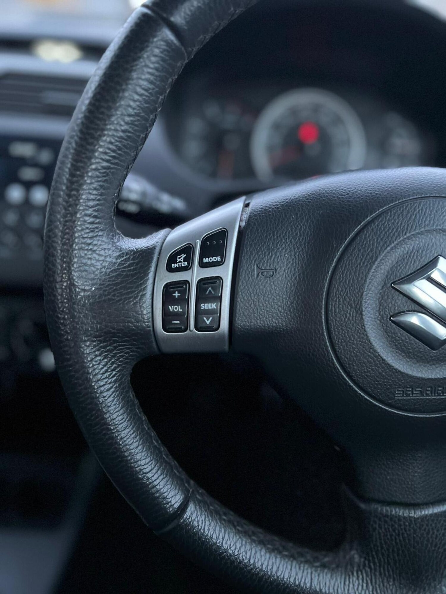 Used Suzuki Swift 2009 for sale - 77303805: Photo 28