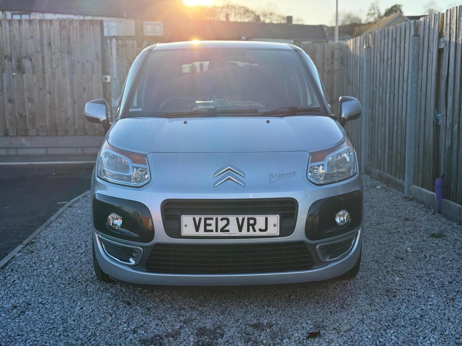 Used Citroen C3 Picasso 2012 for sale - 77303716: Photo 2