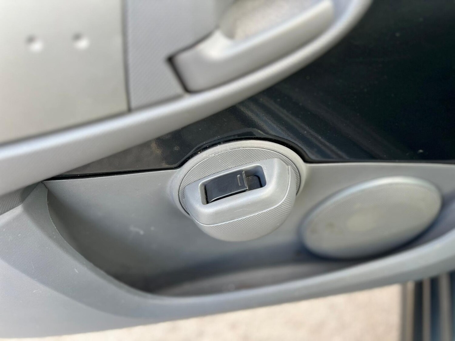 Used Toyota AYGO 2011 for sale - 78149694: Photo 16