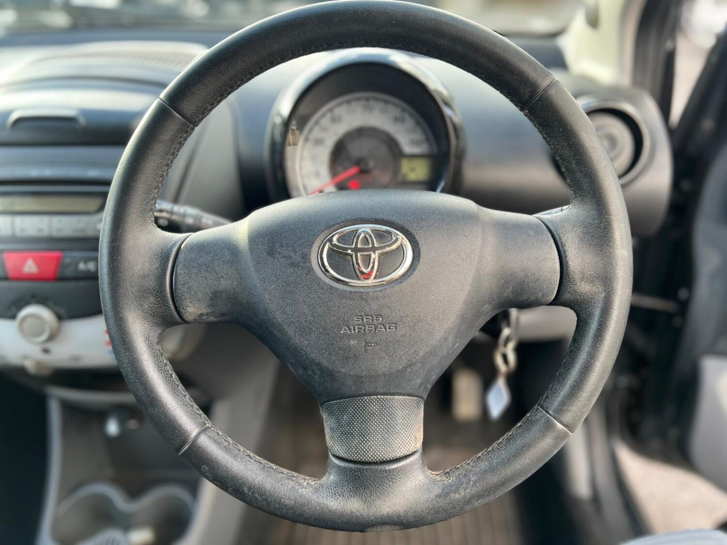 Used Toyota AYGO 2011 for sale - 78149694: Photo 22