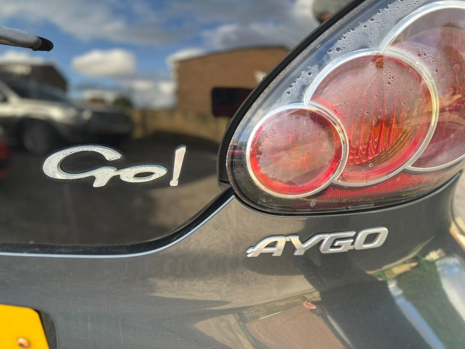 Used Toyota AYGO 2011 for sale - 78149694: Photo 24