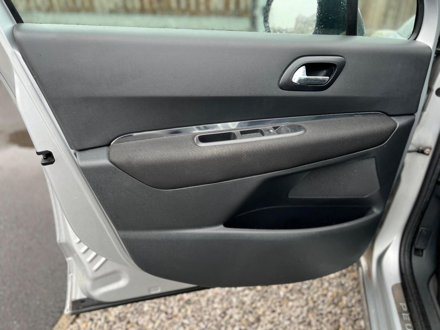 Used Peugeot 3008 2011 for sale - 77303690: Photo 20