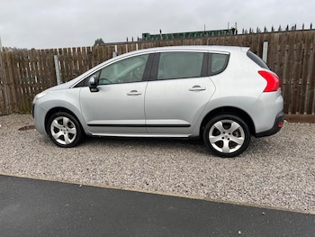 Used Peugeot 3008 2011 for sale - 77303690: Photo