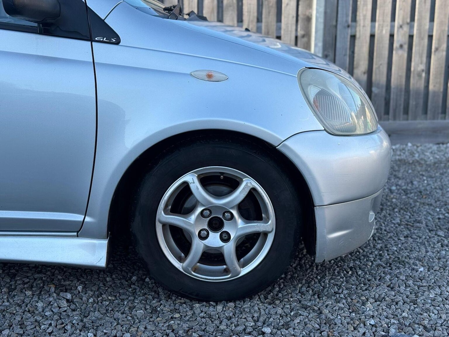 Used Toyota Yaris 2002 for sale - 77303622: Photo 17