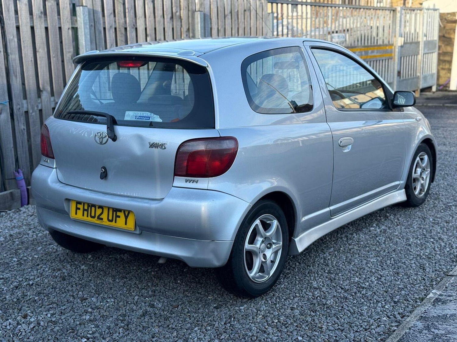 Used Toyota Yaris 2002 for sale - 77303622: Photo 9