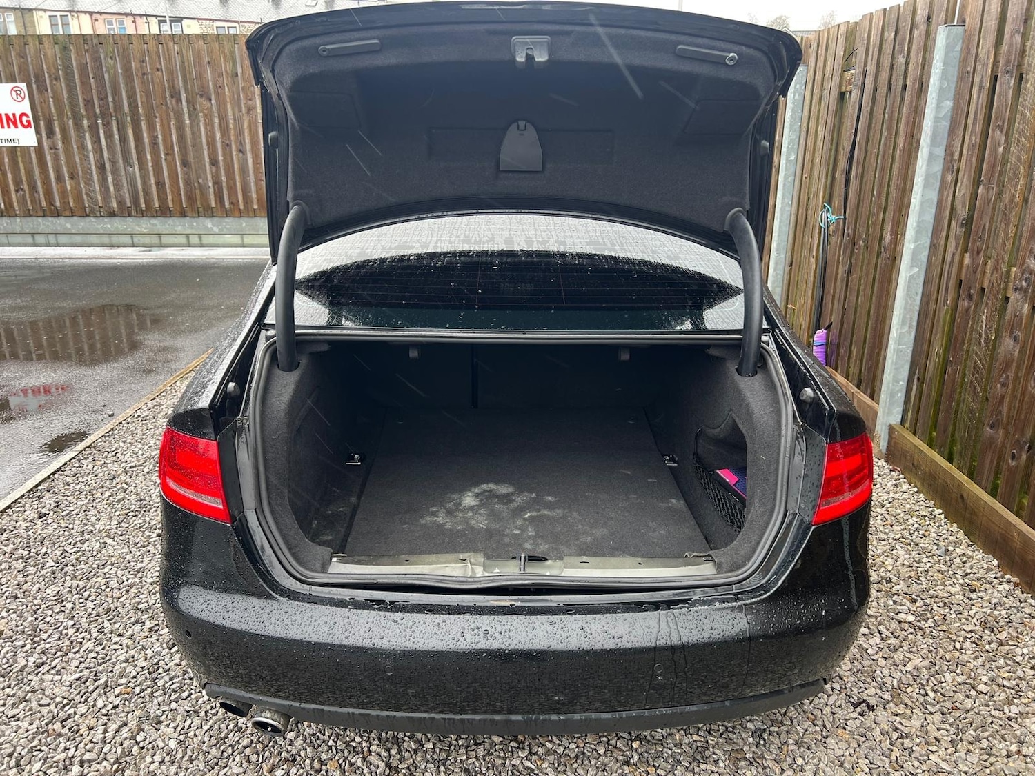 Used Audi A4 2010 for sale - 77689509: Photo 21