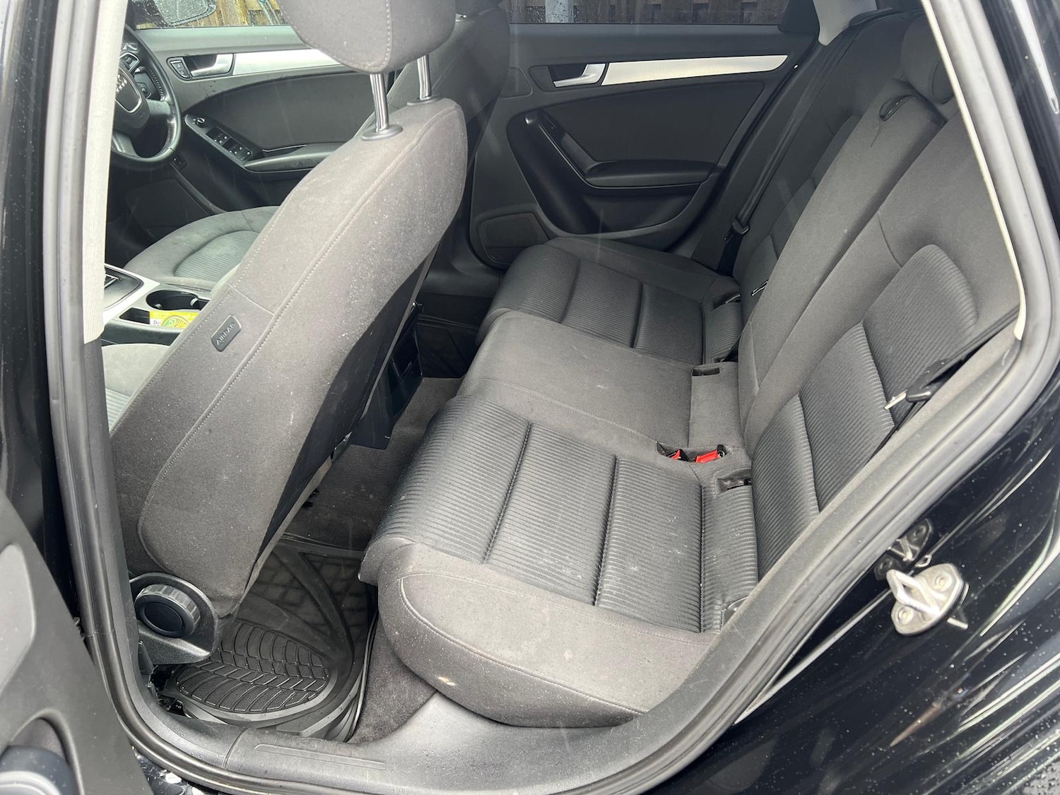 Used Audi A4 2010 for sale - 77689509: Photo 26