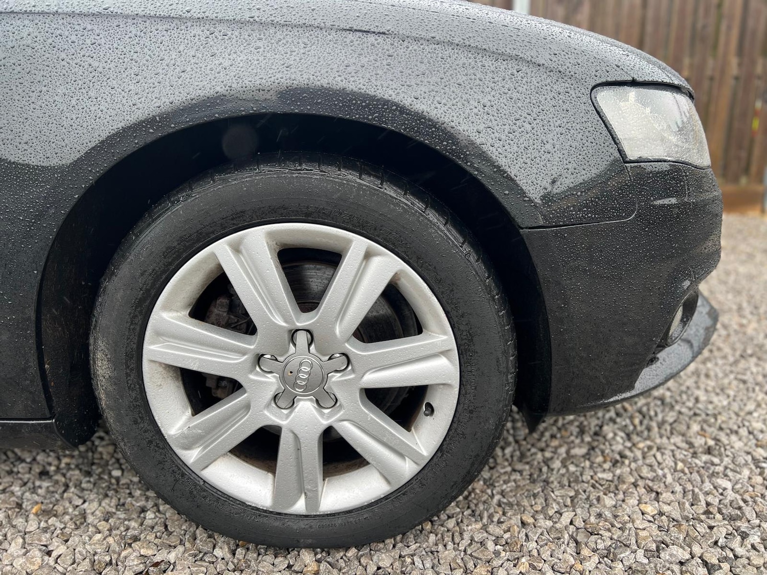 Used Audi A4 2010 for sale - 77689509: Photo 5