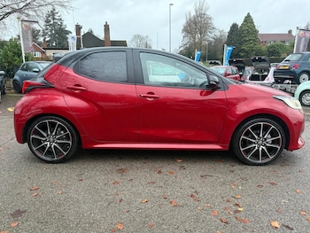 Used Toyota Yaris 2024 for sale - 76847081: Photo